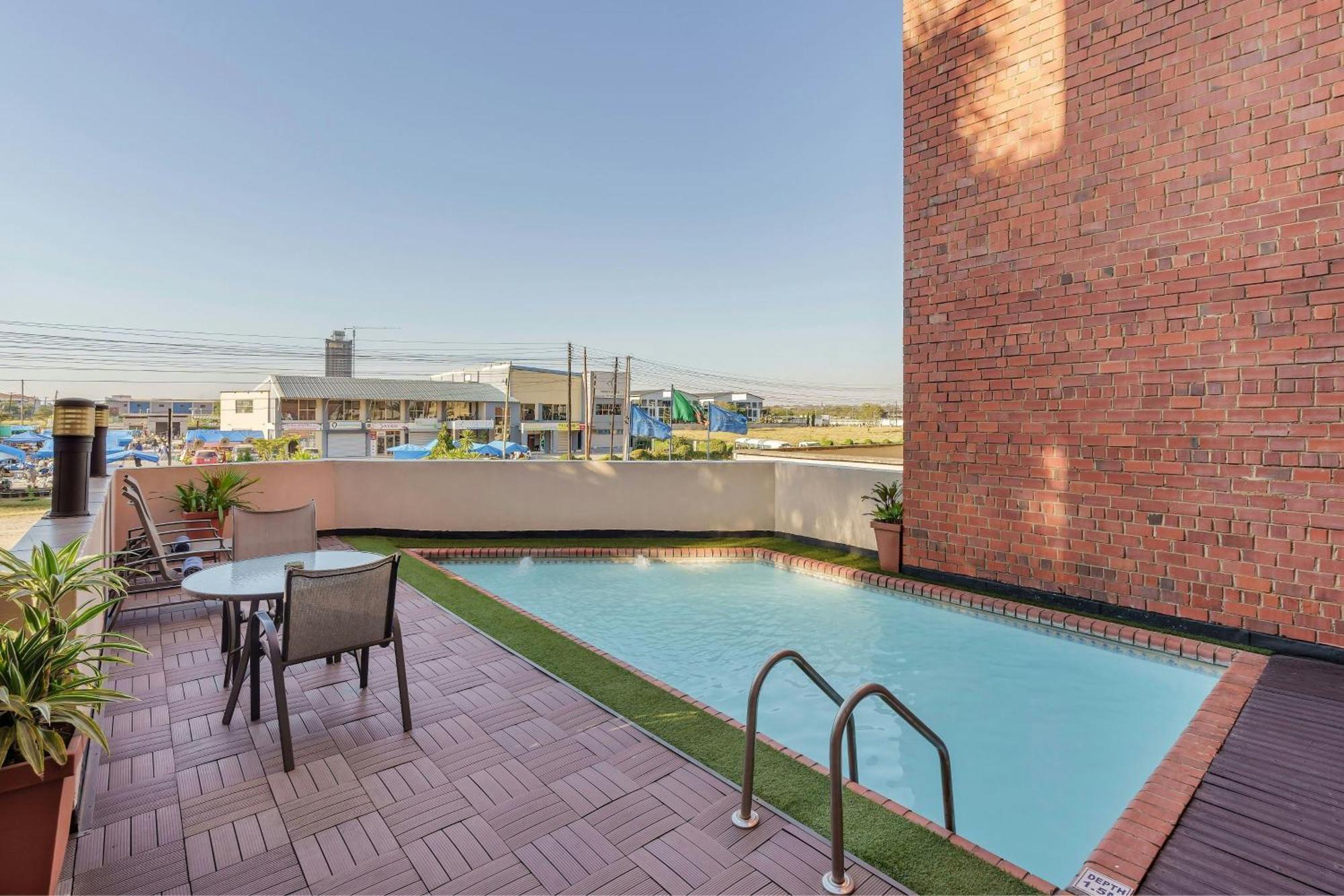 Protea Hotel By Marriott Lusaka Exterior foto